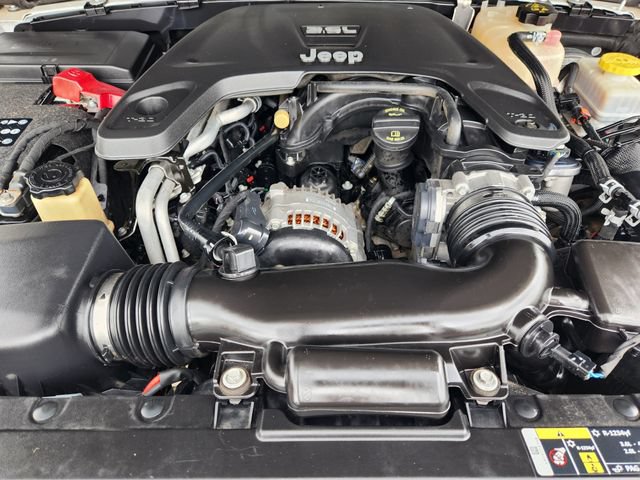 Used 2018 Jeep Wrangler Unlimited Sport S AWD/4WD image 32