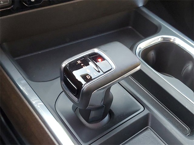 Used 2025 Chevrolet Silverado 1500 High Country image 21