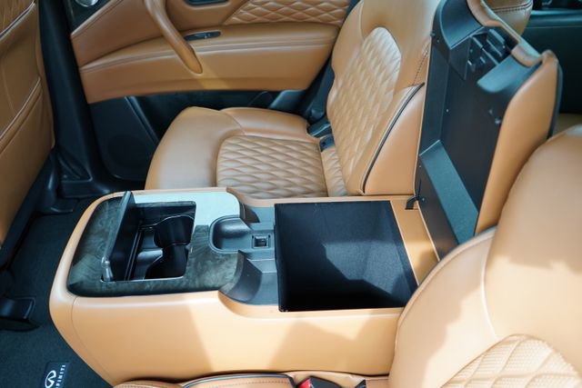 Used 2023 INFINITI QX80 Sensory w/ All-Season Package image 53