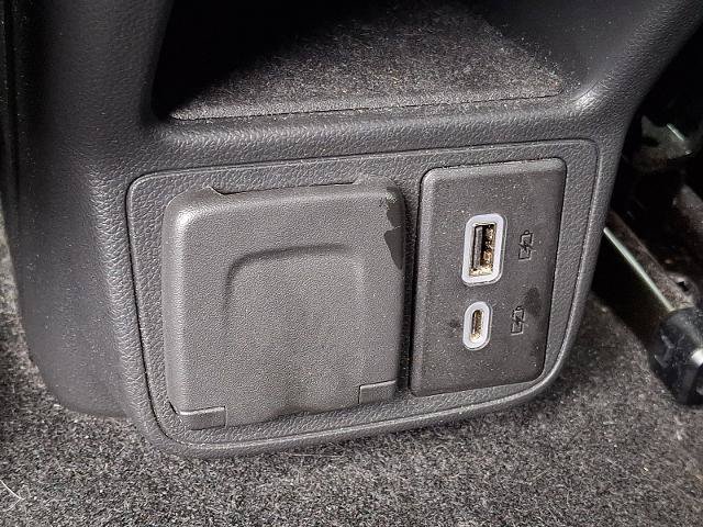 Used 2023 Chevrolet TrailBlazer LT w/ Convenience Package AWD/4WD image 11
