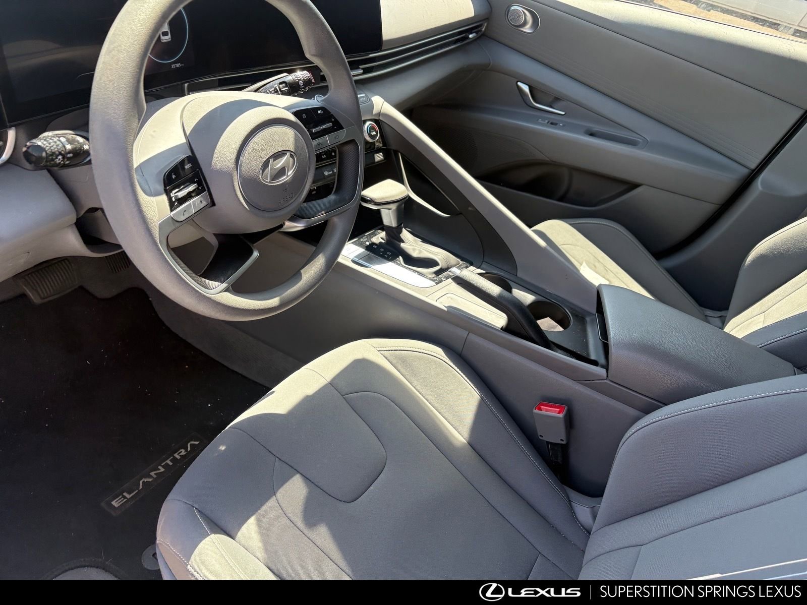 Used 2024 Hyundai Elantra SEL FWD image 10