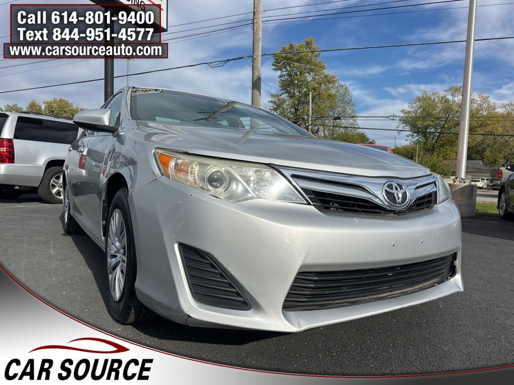 Used 2012 Toyota Camry LE image 9