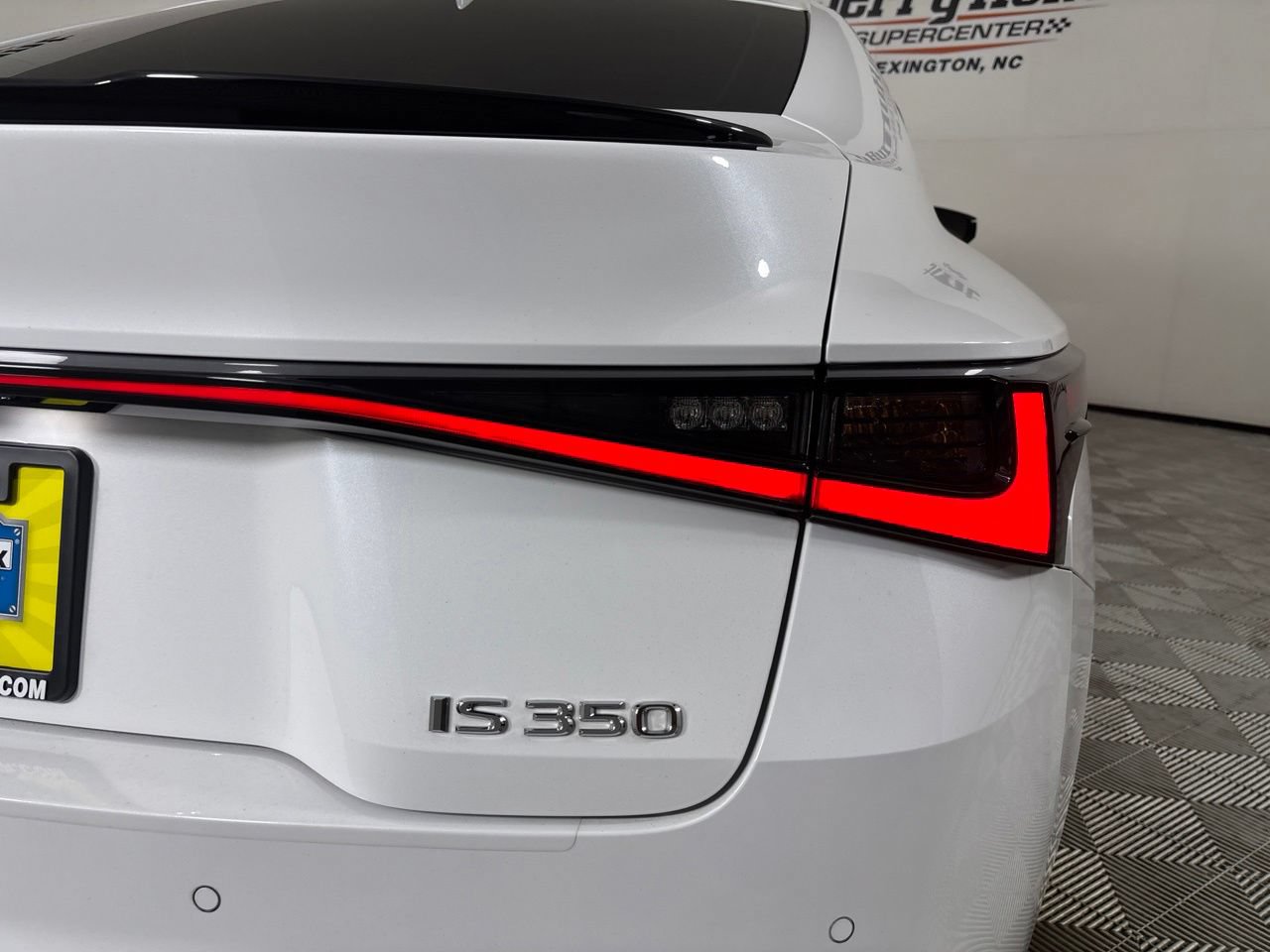 Used 2025 Lexus IS 350 F Sport w/ Navigation Package RWD image 39
