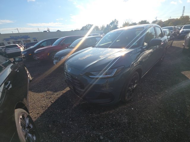 Used 2024 Honda HR-V Sport image 2