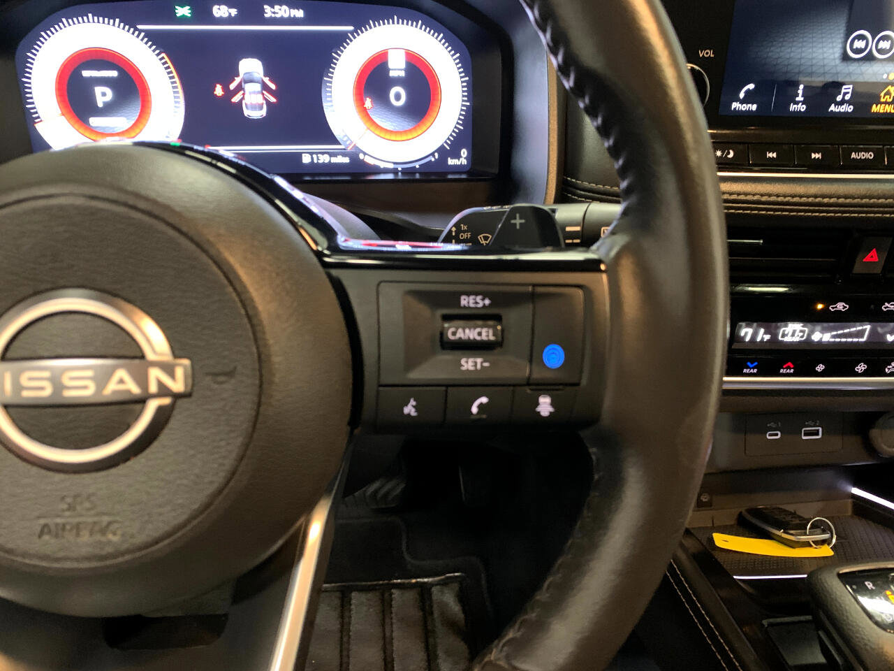 Used 2023 Nissan Rogue Platinum w/ Platinum Premium Package image 26