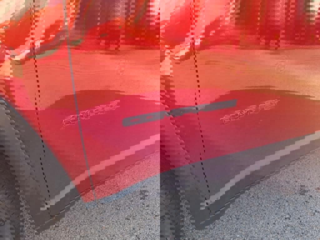 Used 2024 Jeep Compass Trailhawk image 8