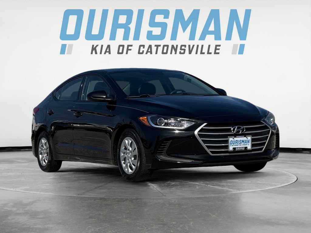 Used 2018 Hyundai Elantra SE w/ SE Connectivity Package 04
