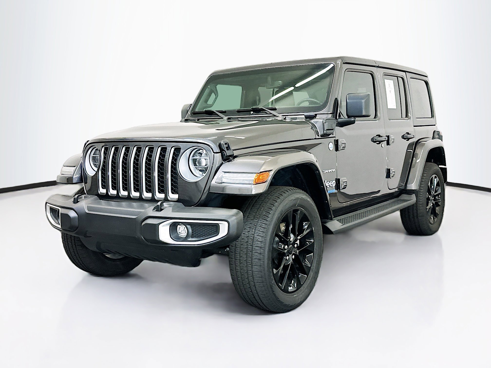 Used 2021 Jeep Wrangler Sahara w/ Cold Weather Group image 3