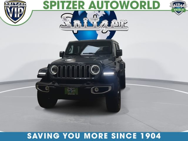 Used 2025 Jeep Wrangler Unlimited Sahara w/ Safety Group image 7