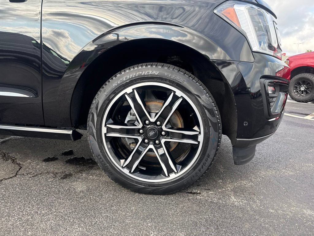 Used 2021 Ford Expedition Max Limited AWD/4WD image 48
