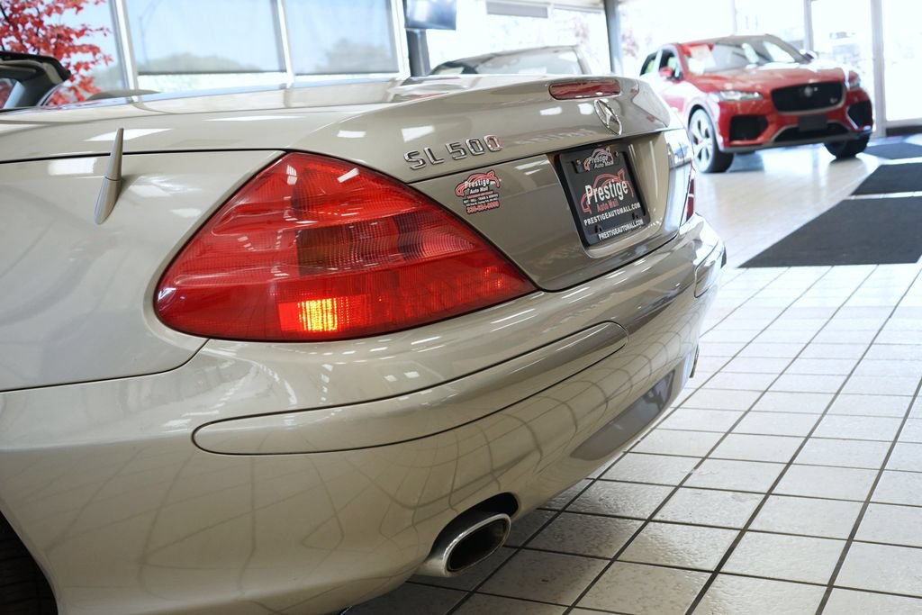 Used 2005 Mercedes-Benz SL 500 image 13