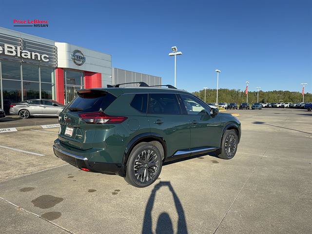 Certified 2026 Nissan Rogue Platinum w/ Platinum Premium Package AWD/4WD image 14