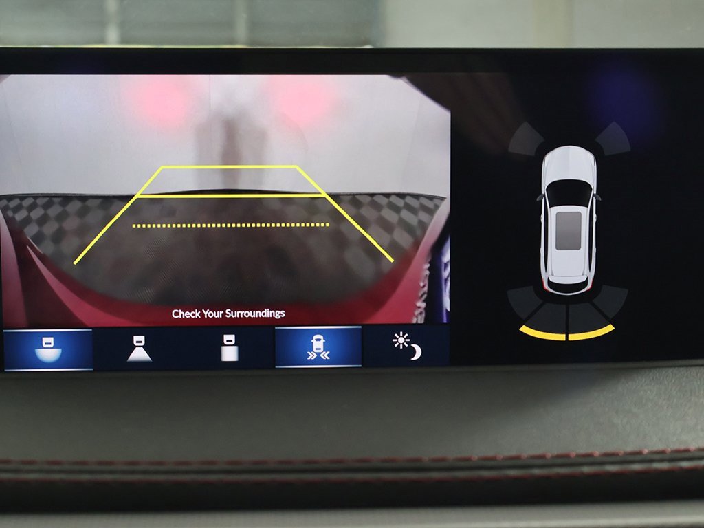 Used 2023 Acura MDX A-Spec image 47