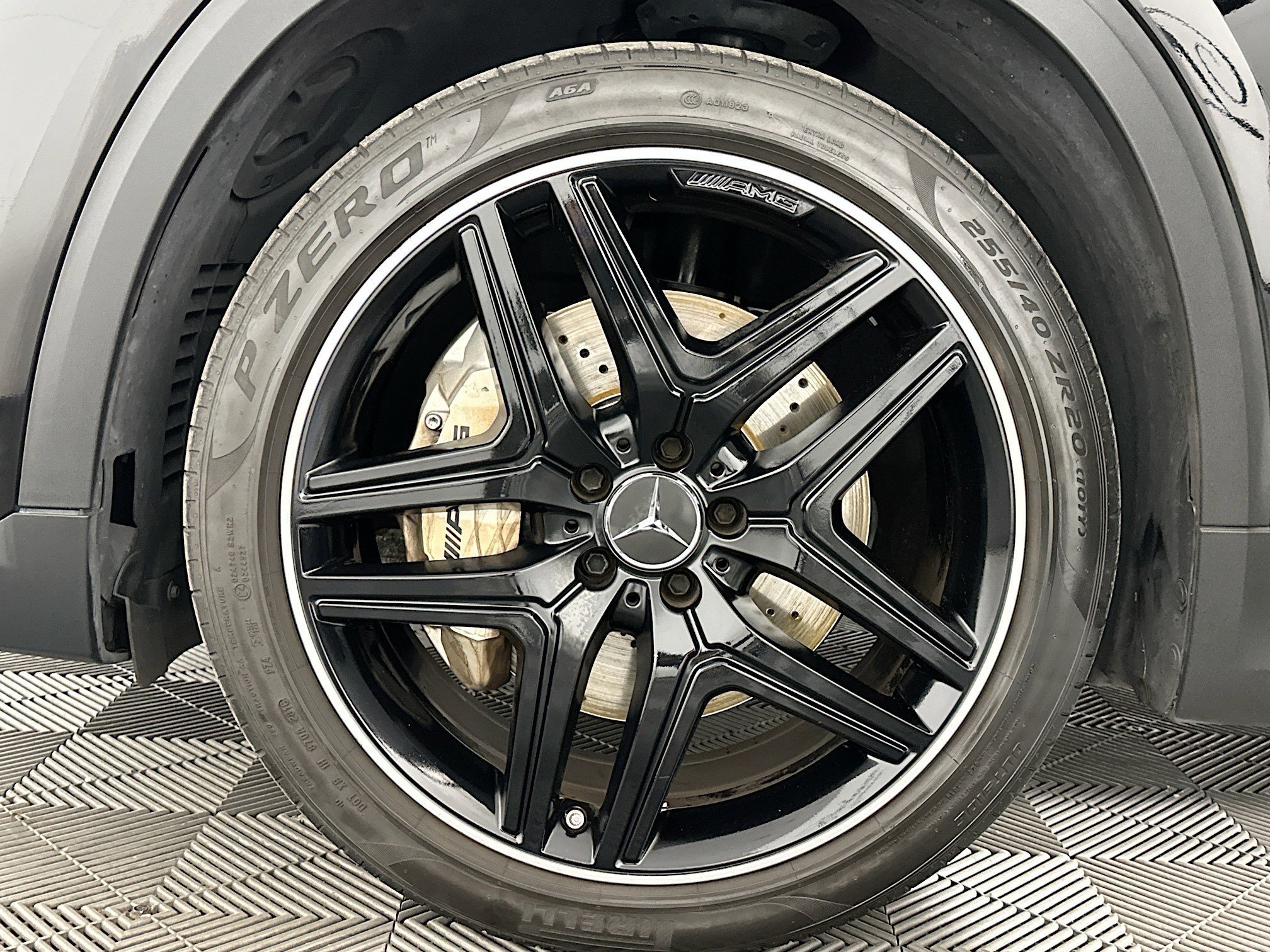 Used 2022 Mercedes-Benz GLA 35 AMG 4MATIC w/ Premium Package image 35