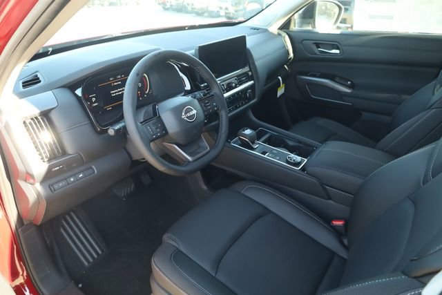New 2026 Nissan Pathfinder SL w/ SL Premium Package image 8