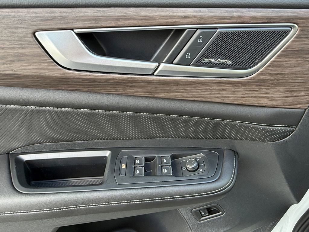New 2026 Volkswagen Atlas SEL Premium R-Line image 11