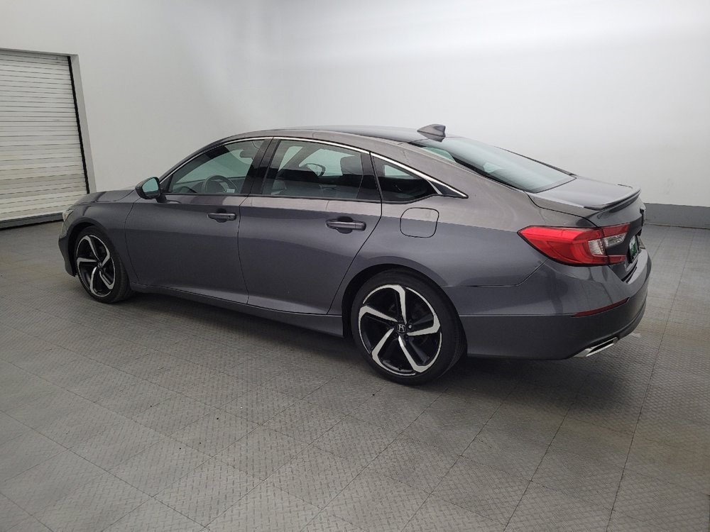 Used 2018 Honda Accord Sport image 3