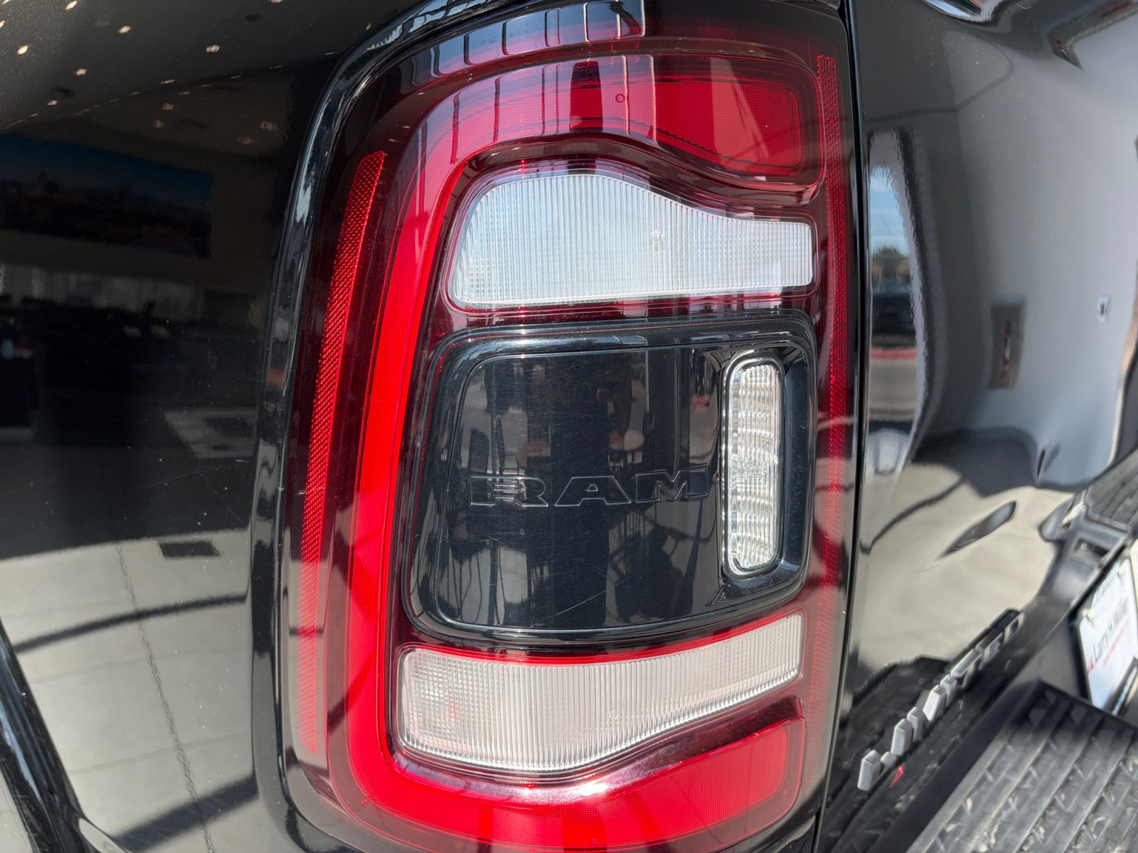 Used 2020 RAM 2500 Limited AWD/4WD image 27