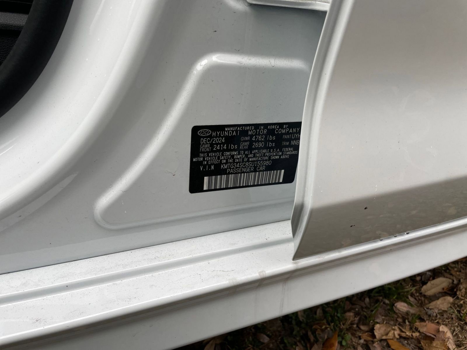 Used 2025 Genesis G70 2.5T image 30