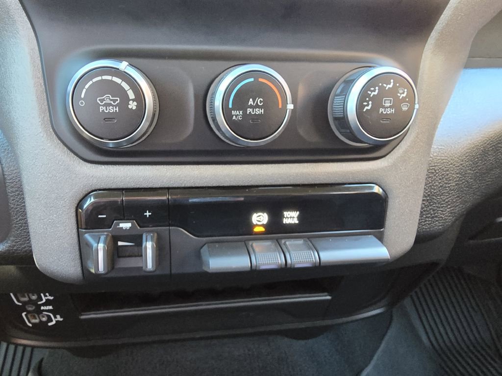 Used 2020 RAM 3500 Tradesman image 14