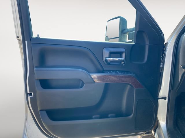 Used 2016 GMC Sierra 2500 SLE w/ Snow Plow Prep Package AWD/4WD image 16