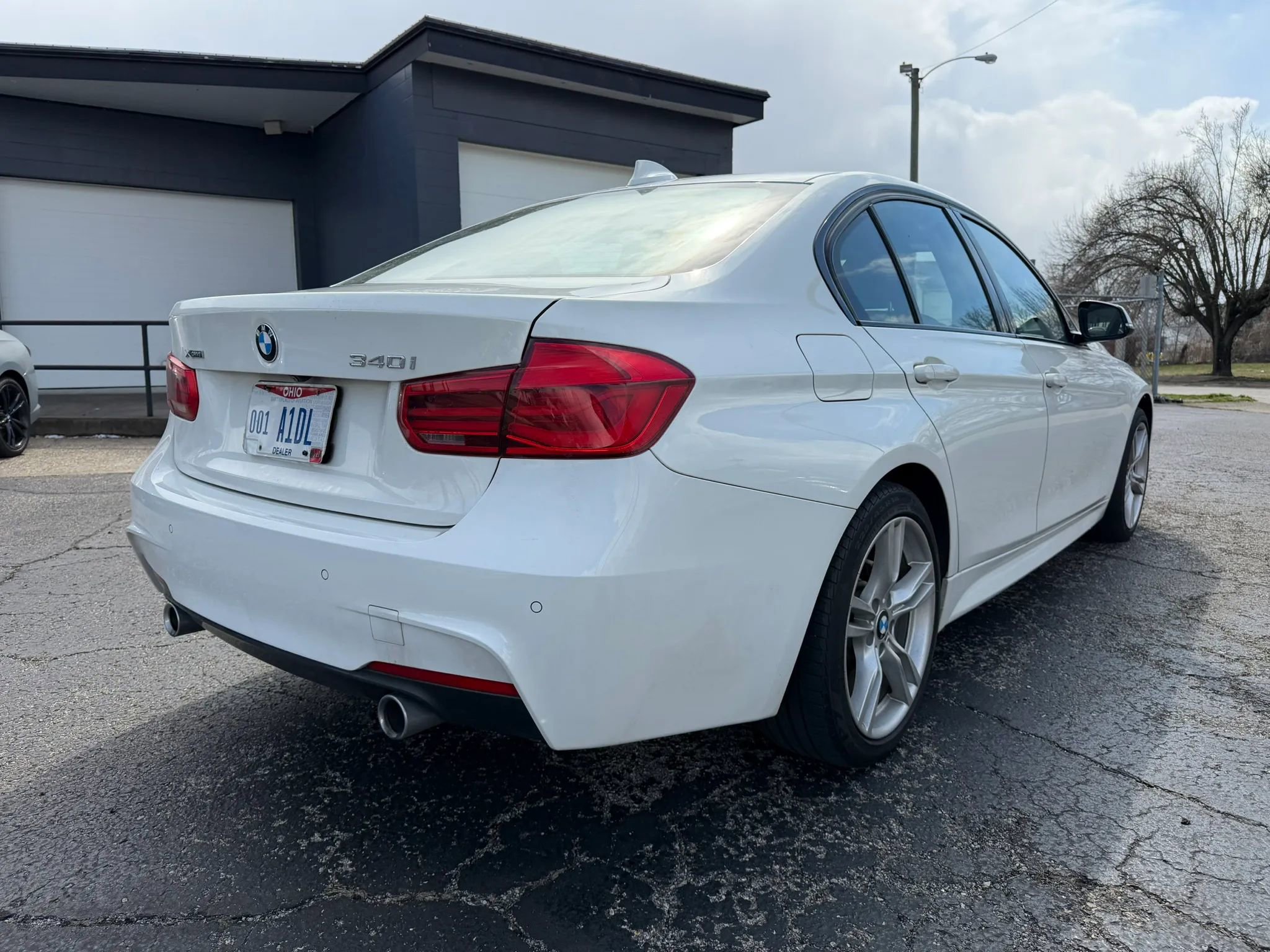Used 2018 BMW 340i xDrive 340i xDrive Sedan 4D w/ Premium Package image 8