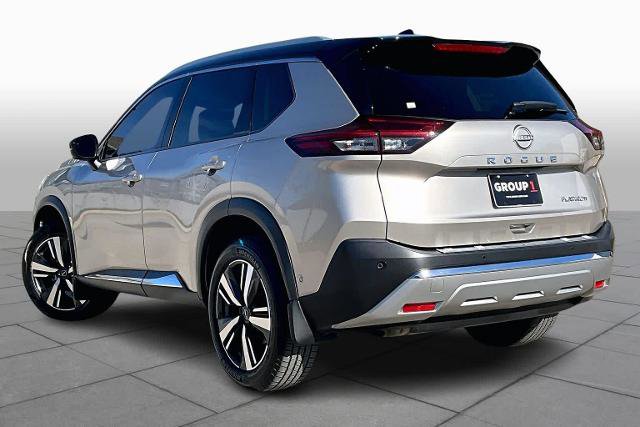 Certified 2022 Nissan Rogue Platinum w/ Head-Up Display Package FWD image 12