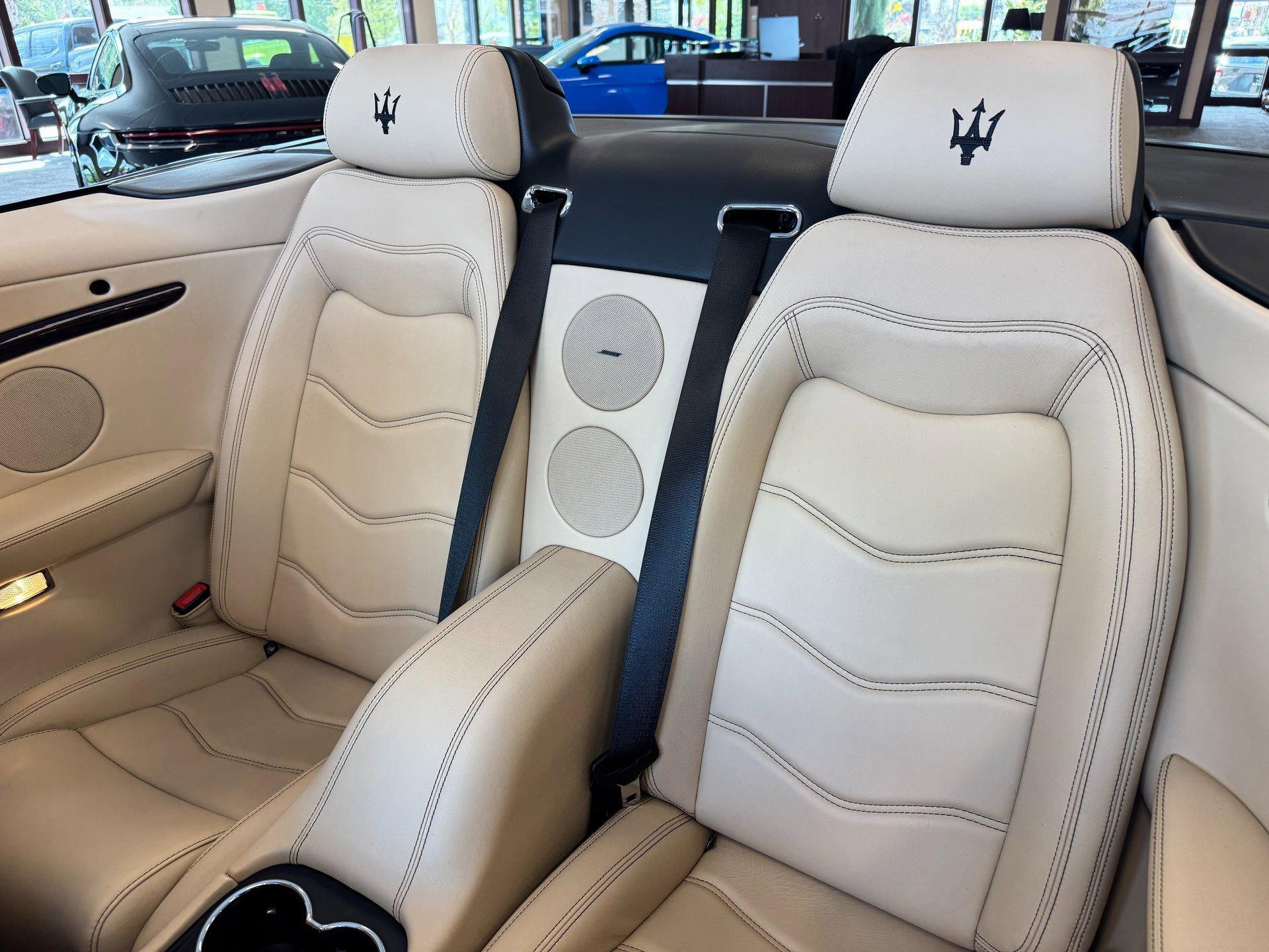 Used 2014 Maserati GranTurismo Convertible image 37