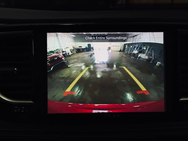 Used 2025 Chrysler Pacifica Limited FWD image 47
