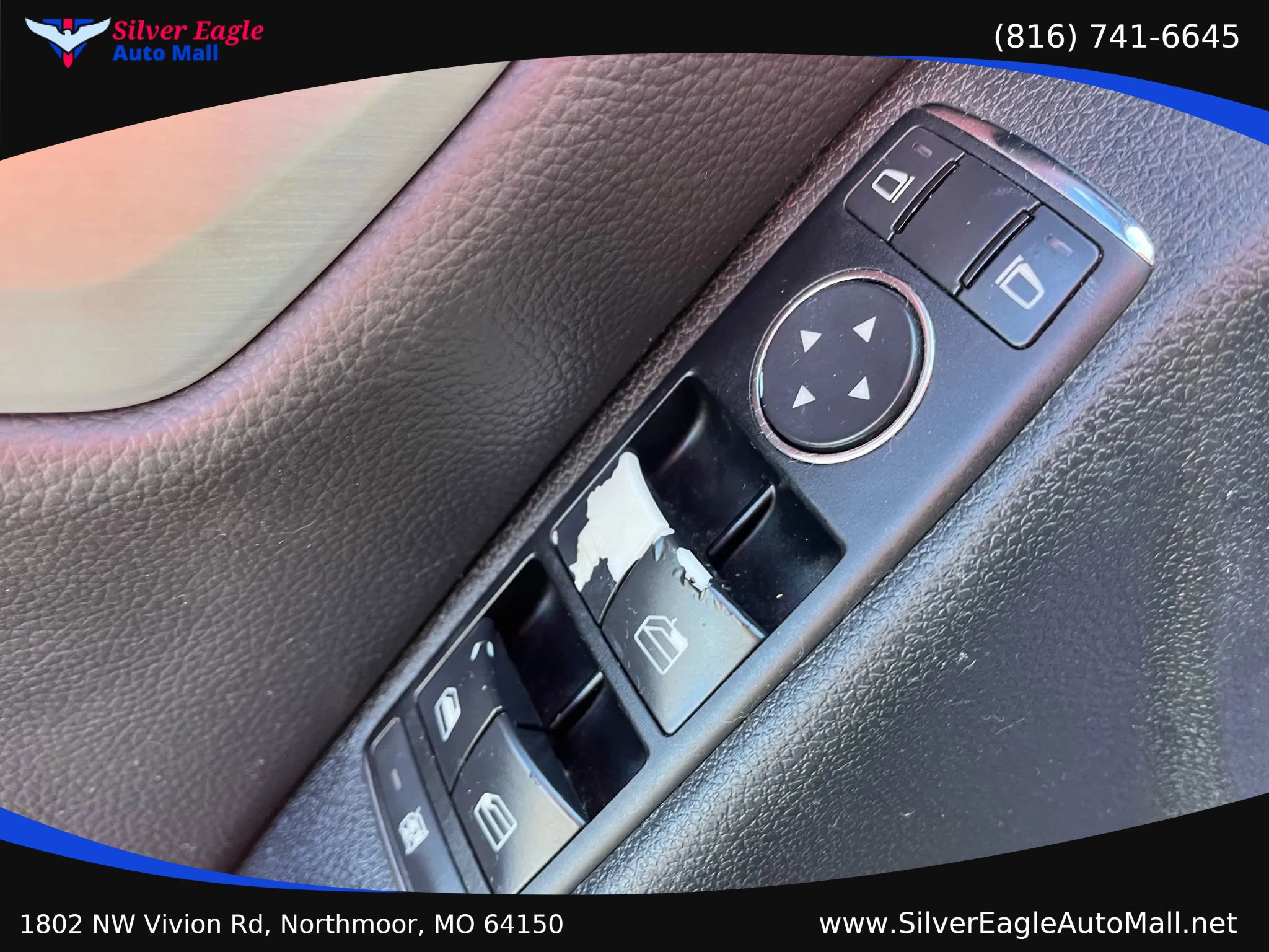 Used 2010 Mercedes-Benz C 300 Sedan image 10