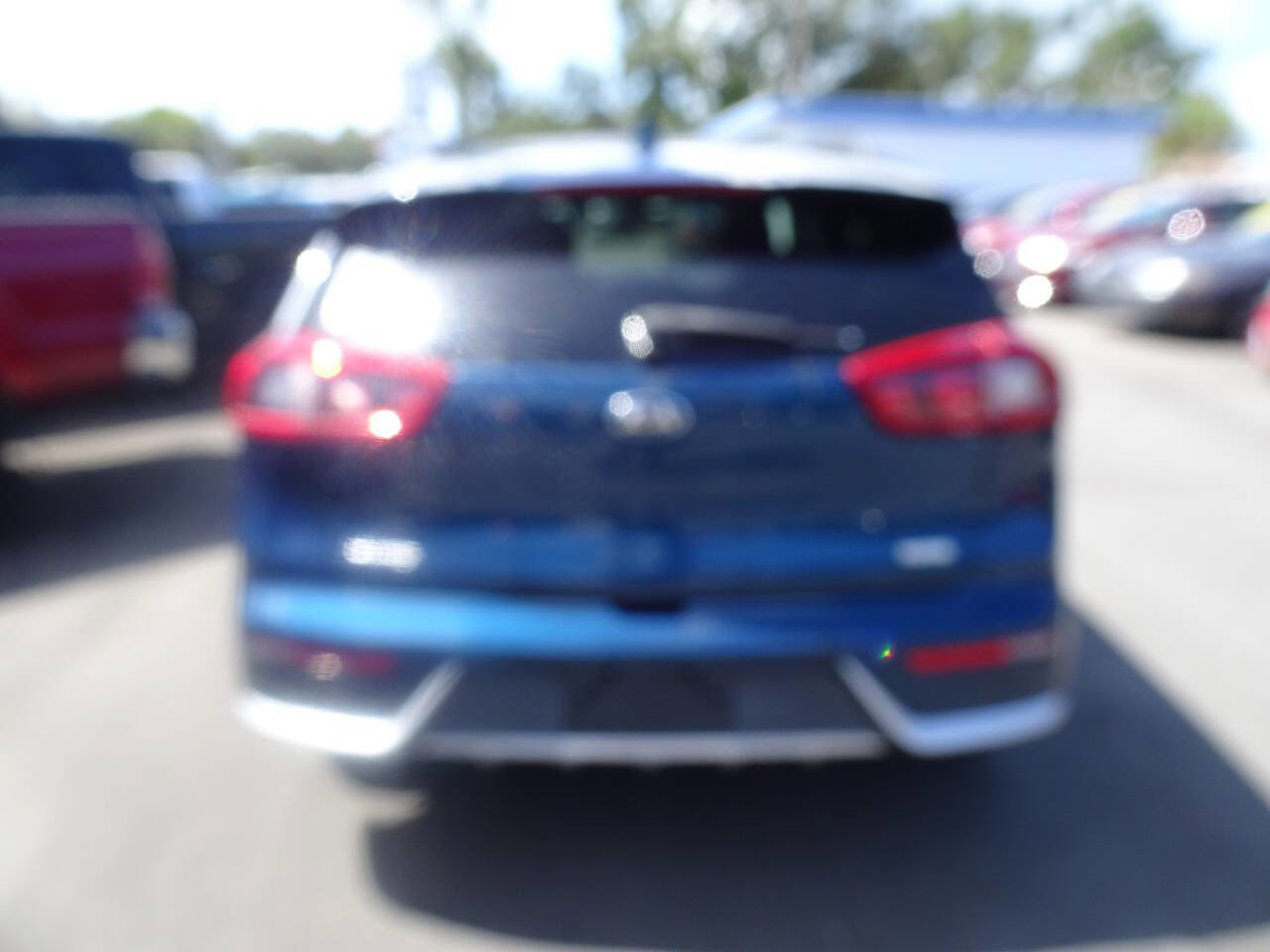 Used 2017 Kia Niro LX image 5