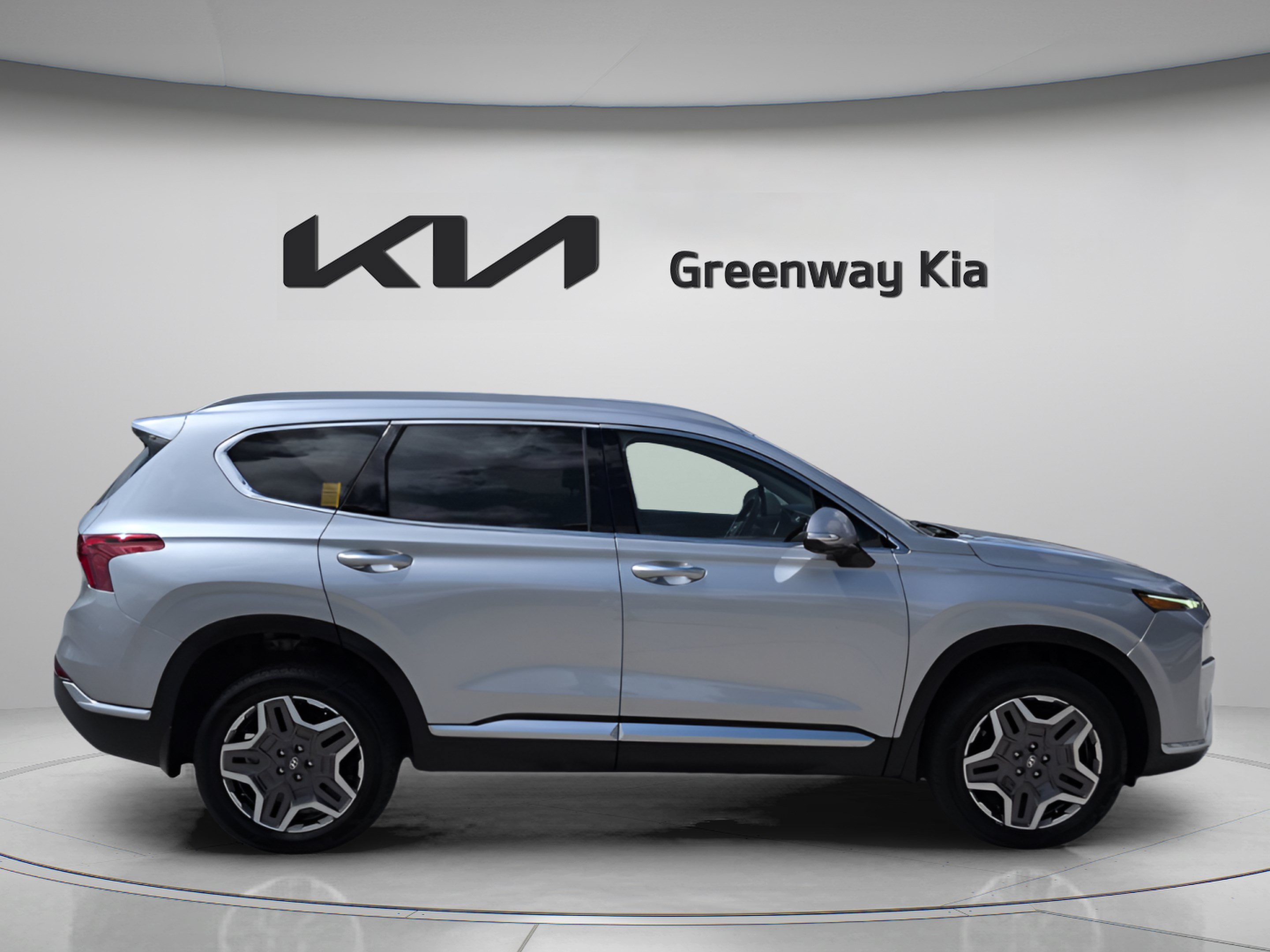 Used 2022 Hyundai Santa Fe Limited w/ Winter Weather Package AWD/4WD image 5