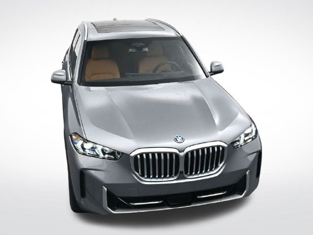 New 2026 BMW X5 xDrive50e AWD/4WD image 32