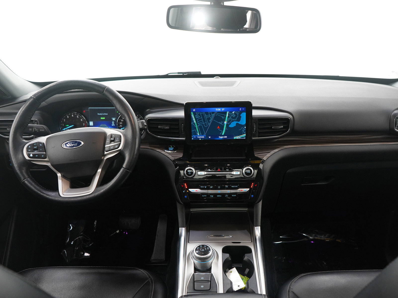 Used 2021 Ford Explorer Limited image 19