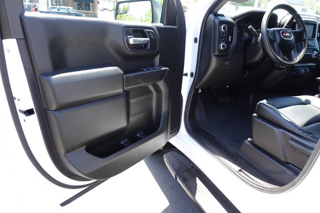 Used 2023 GMC Sierra 1500 Pro w/ Graphite Edition AWD/4WD image 15
