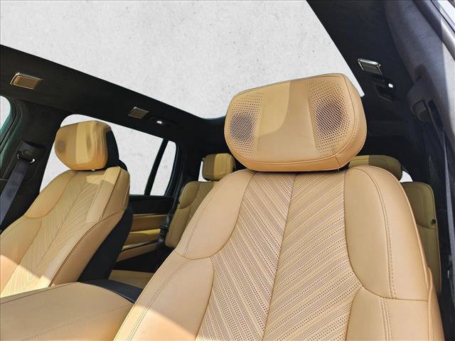 Used 2026 Cadillac Escalade IQ Sport 2 AWD/4WD image 11
