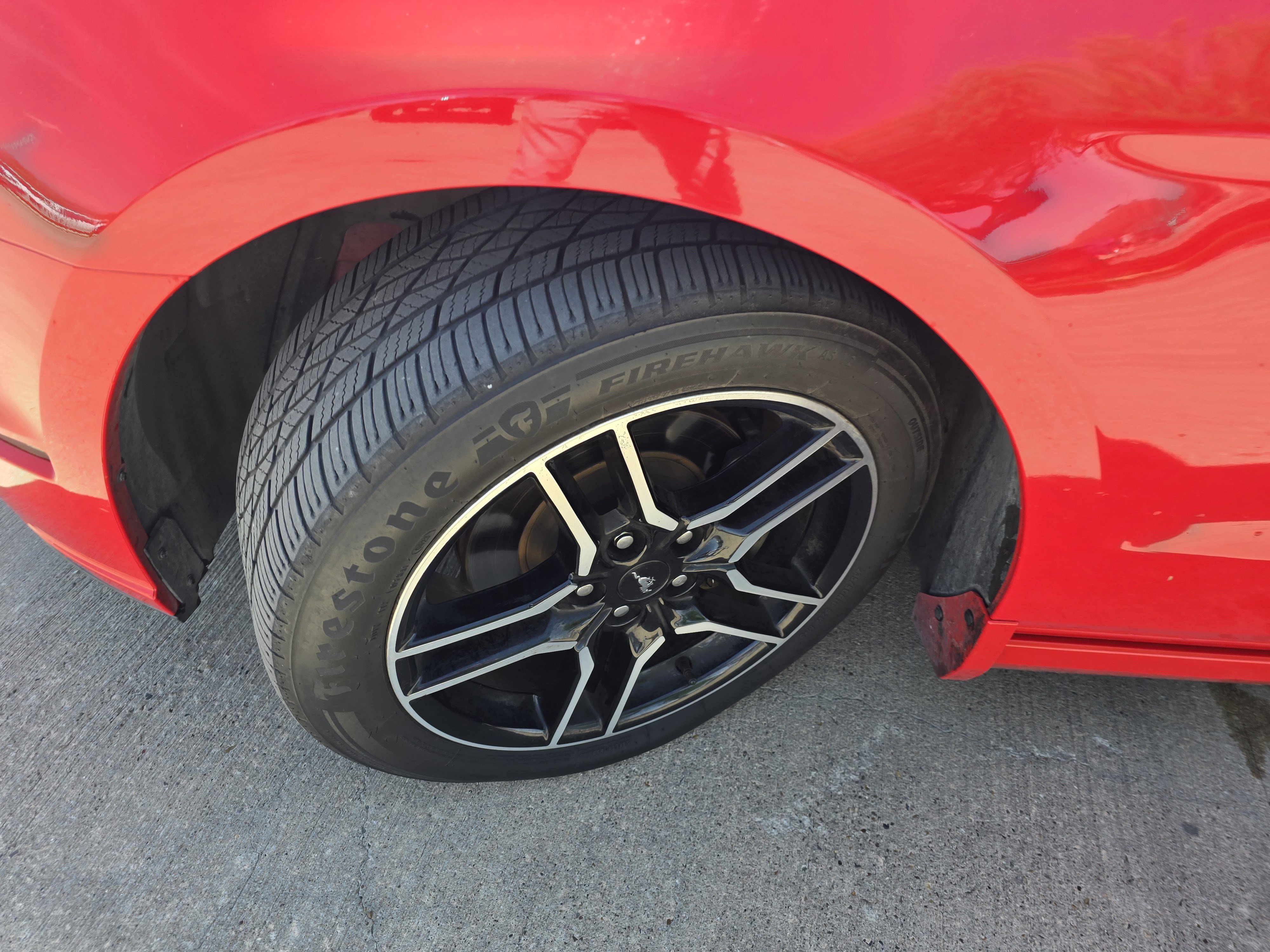 Used 2014 Ford Mustang Coupe image 9