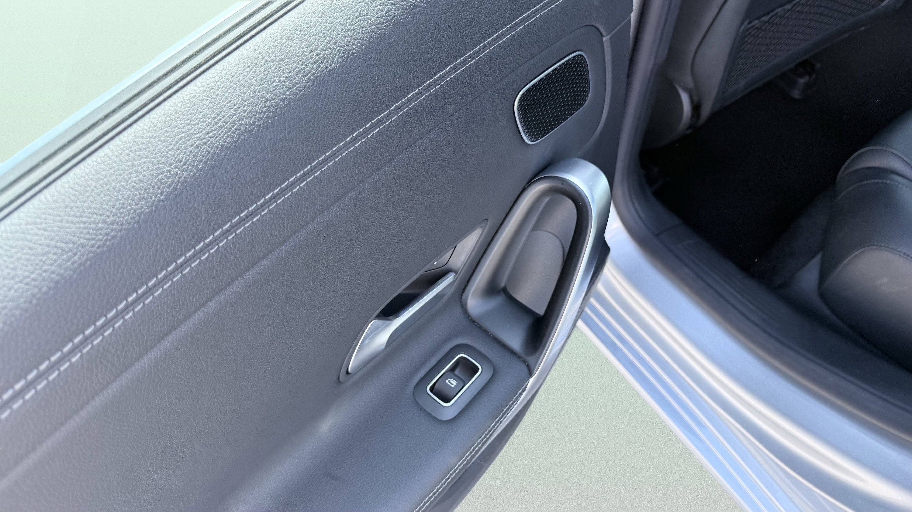 Used 2025 Mercedes-Benz CLA 250 image 29