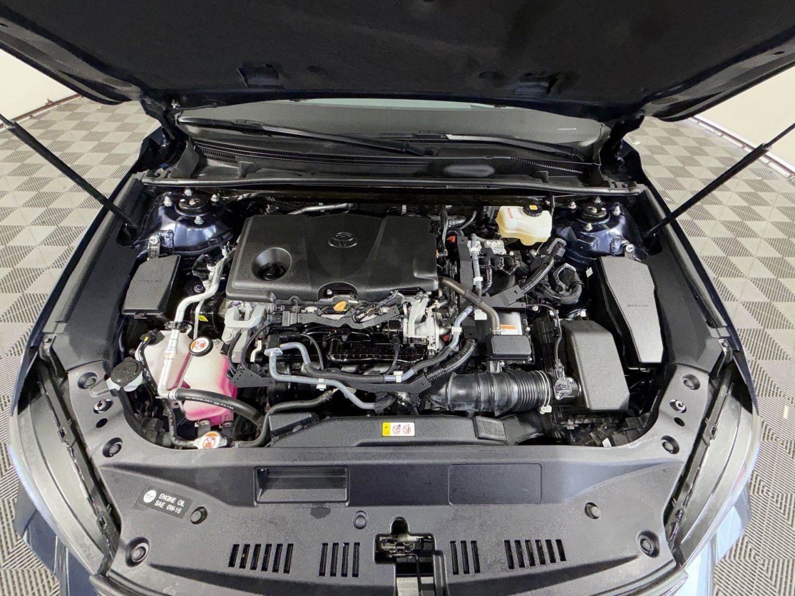 Used 2019 Toyota Avalon Limited w/ Advanced Safety Package image 28