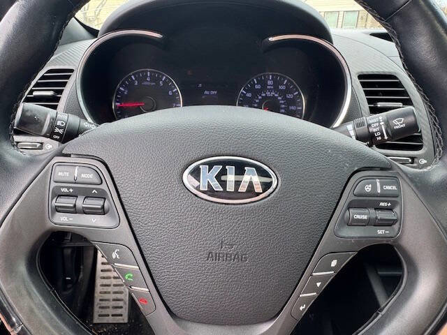 Used 2014 Kia Forte Koup SX w/ SX Premium Package FWD image 30