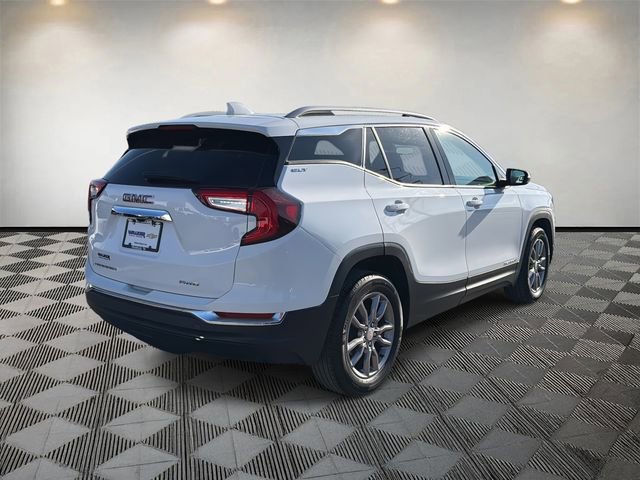 Used 2024 GMC Terrain SLT image 5