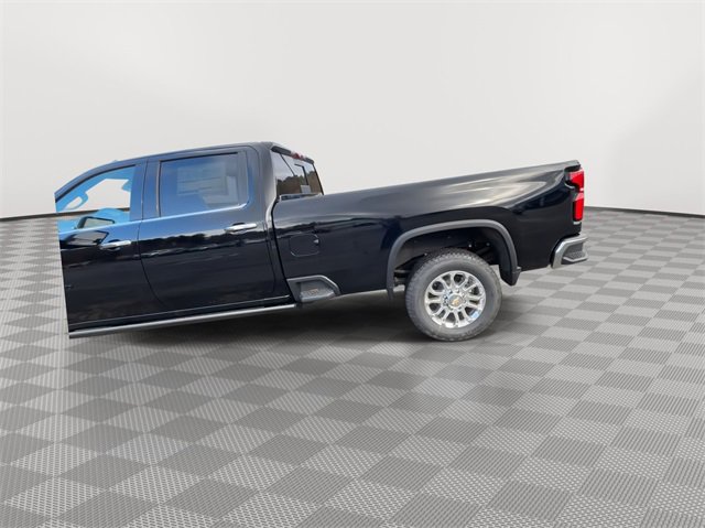 New 2025 Chevrolet Silverado 3500 LTZ w/ LTZ Premium Package image 6