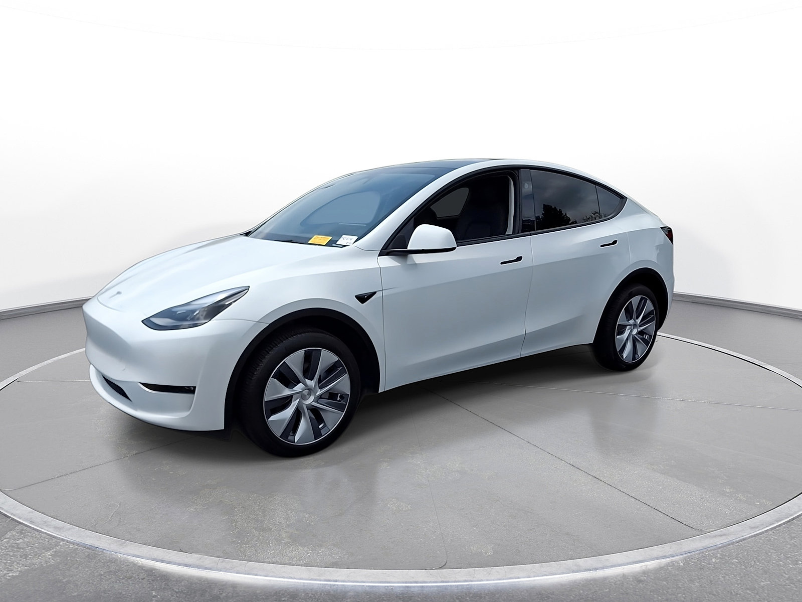 Used 2023 Tesla Model Y Long Range AWD/4WD image 4