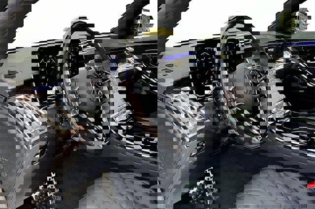 New 2025 Mercedes-Benz S 580 4MATIC Sedan image 8