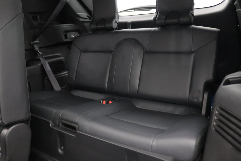 Used 2025 Mitsubishi Outlander SEL Black Edition AWD/4WD image 14
