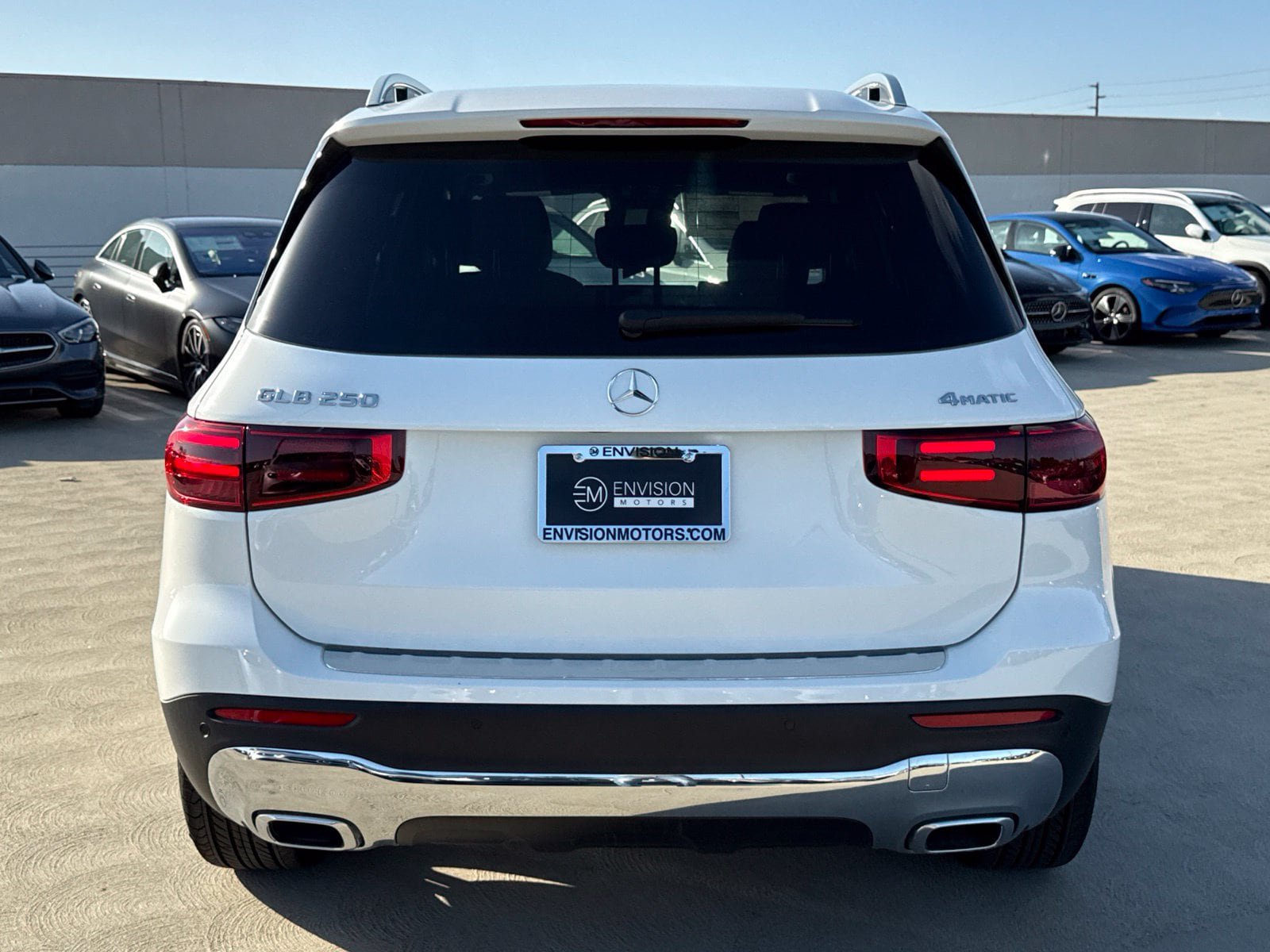 New 2026 Mercedes-Benz GLB 250 4MATIC image 9