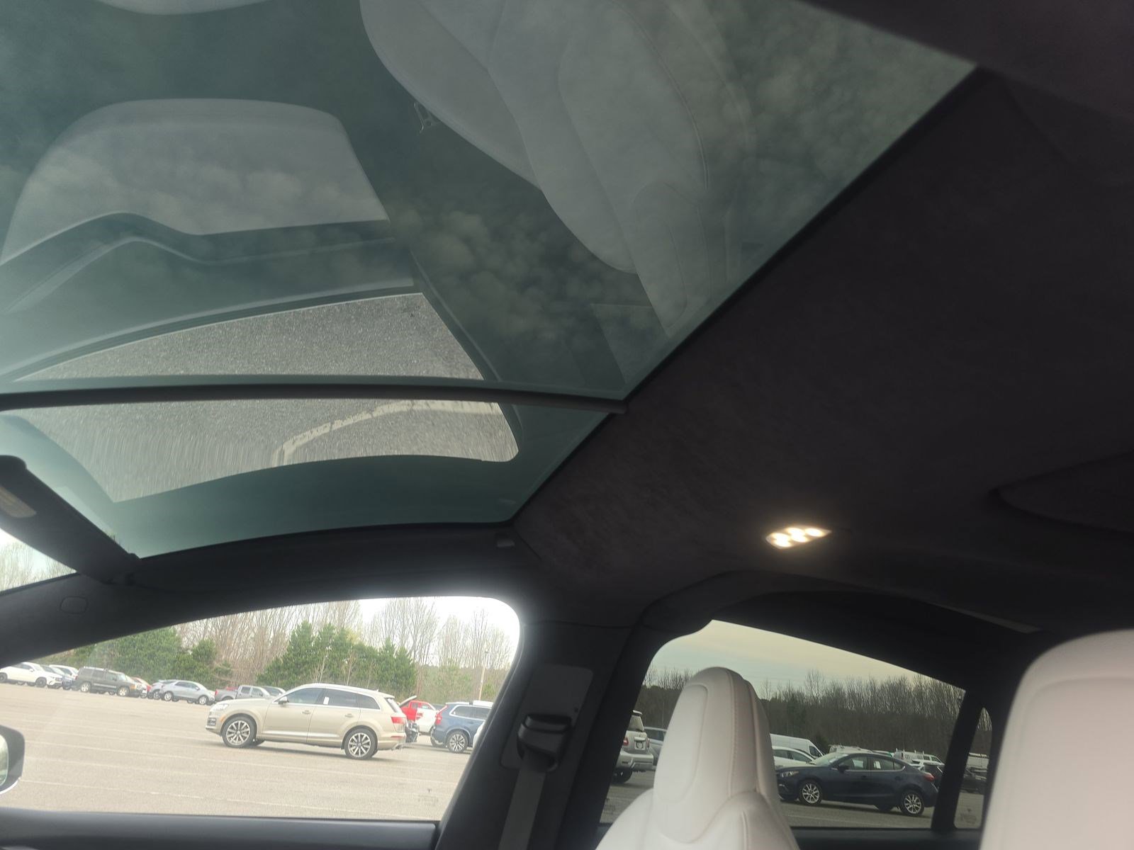 Used 2019 Tesla Model X Long Range image 15