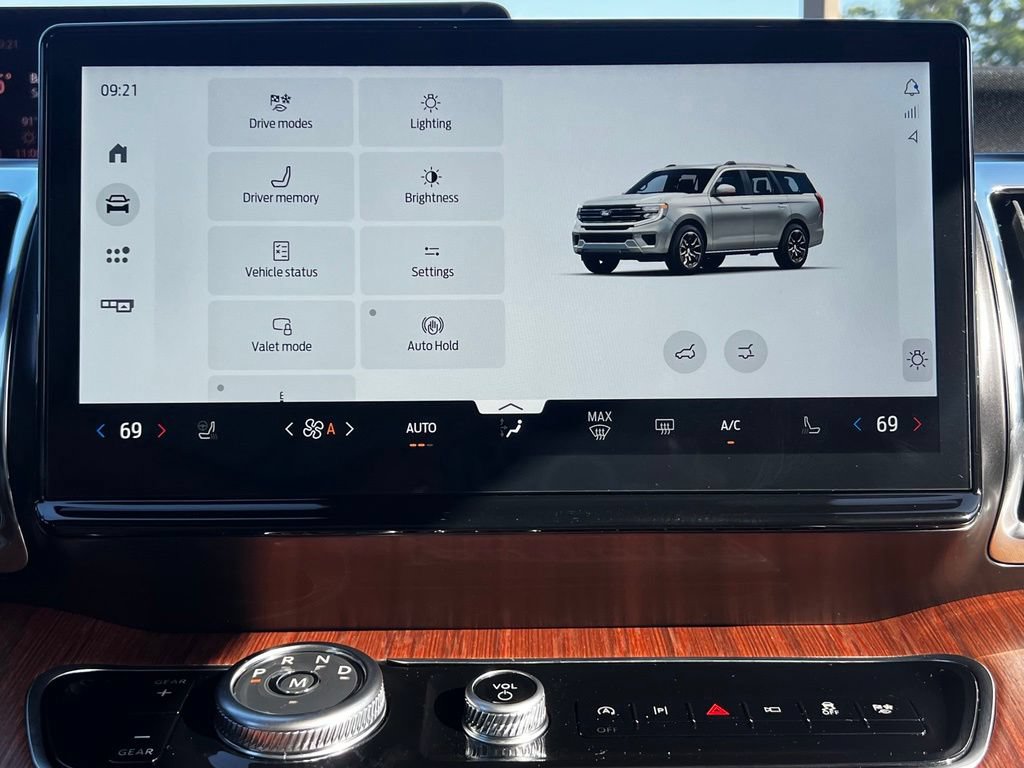 New 2027 Ford Expedition King Ranch RWD image 34
