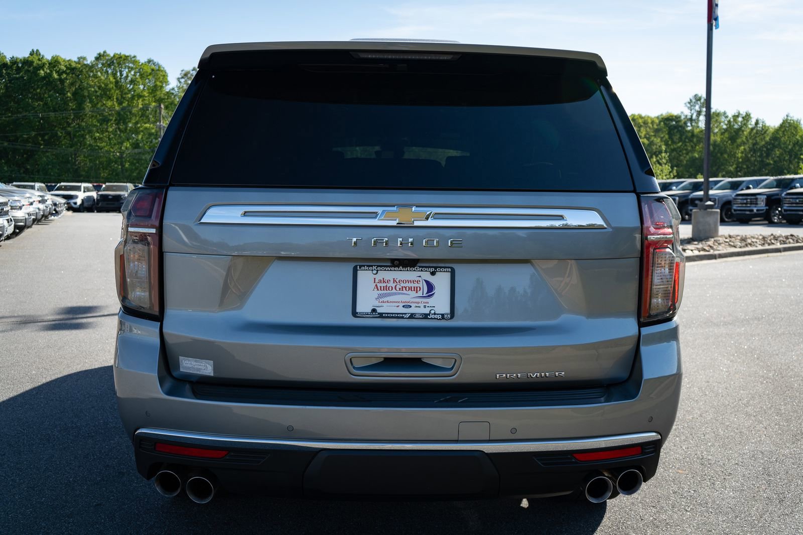 Used 2024 Chevrolet Tahoe Premier RWD image 8