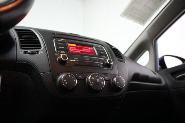 Used 2015 Kia Forte EX image 18